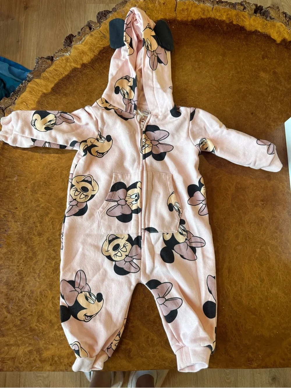 H&M x Disney Minnie Mouse Hooded Fleece Romper | Baby Girl 4–6 Months | EUC